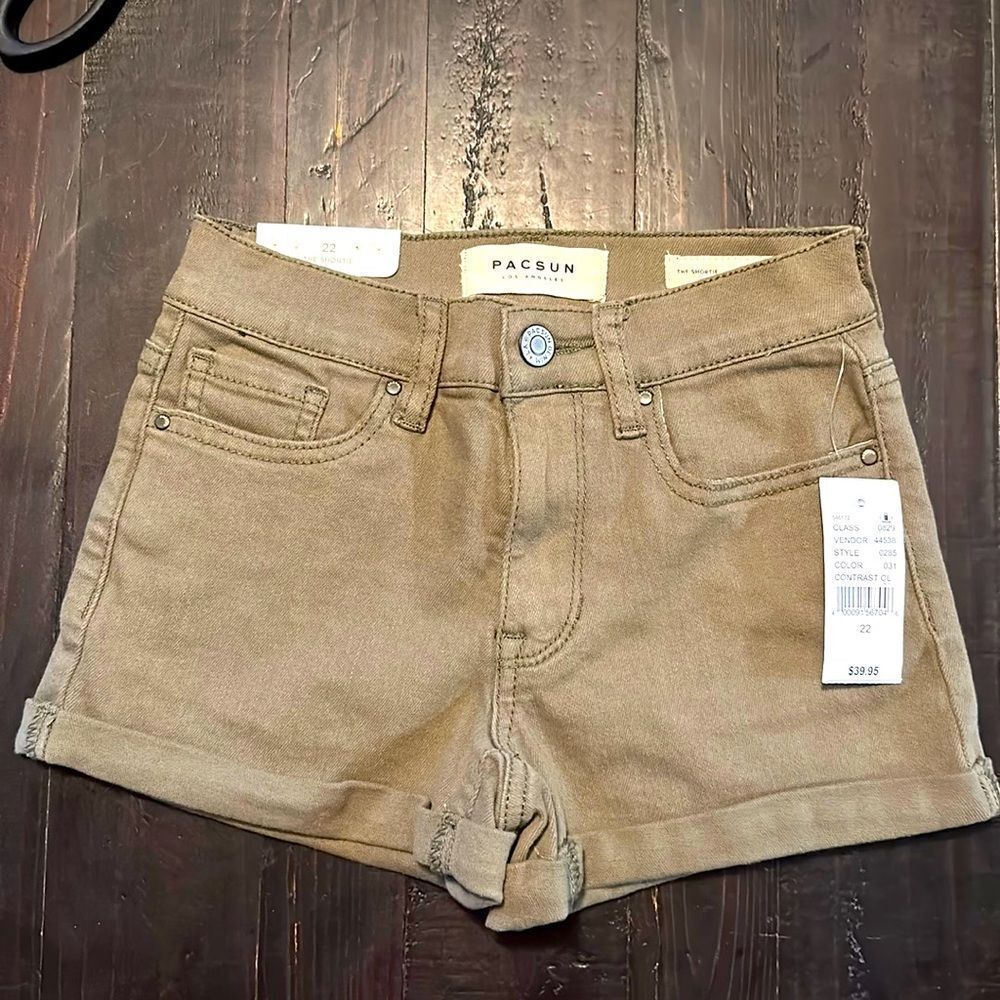 NWT-PACSUN SHORTS